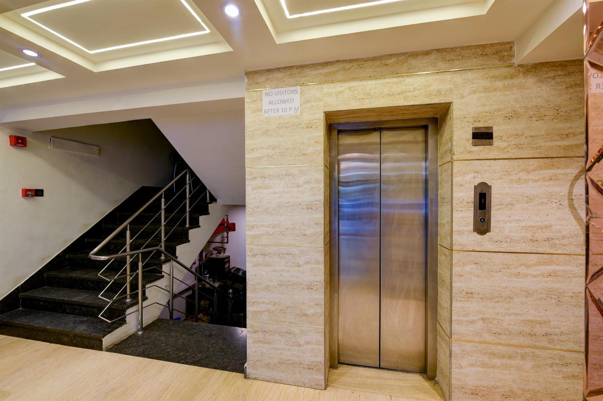 Hotel Sohana Palace Near New Delhi Railway Station And Connaught Place Esterno foto