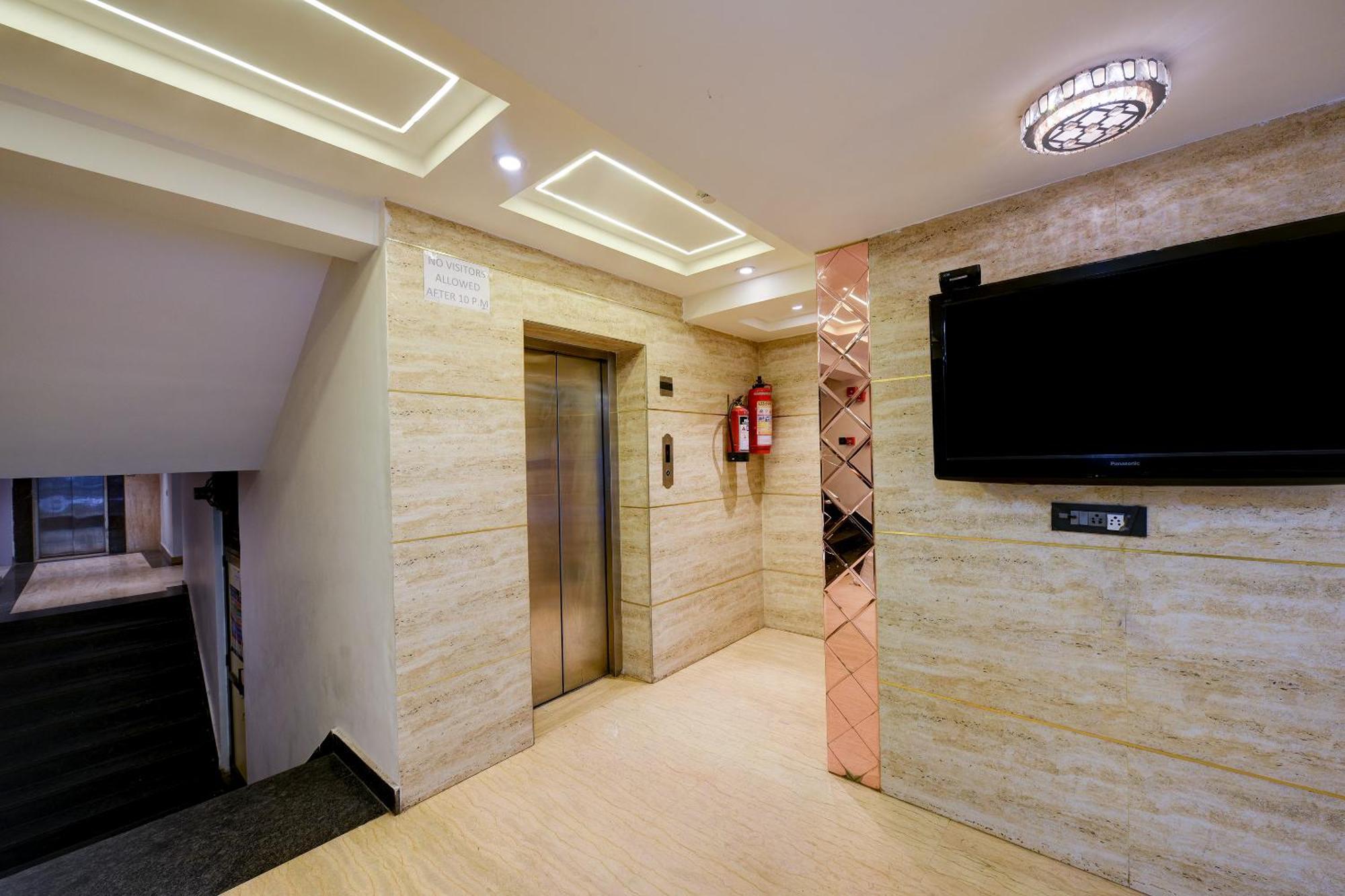 Hotel Sohana Palace Near New Delhi Railway Station And Connaught Place Esterno foto