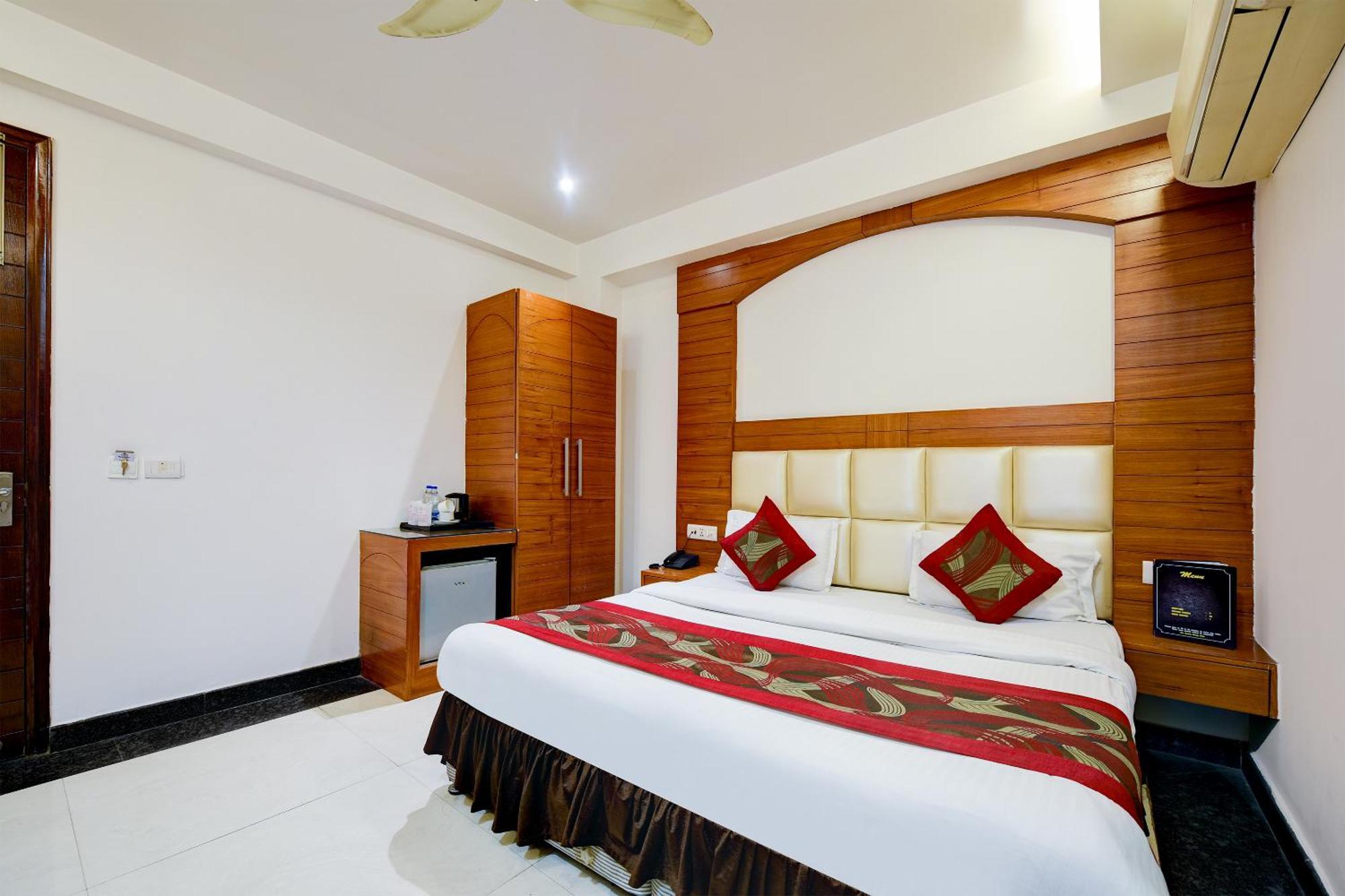 Hotel Sohana Palace Near New Delhi Railway Station And Connaught Place Esterno foto