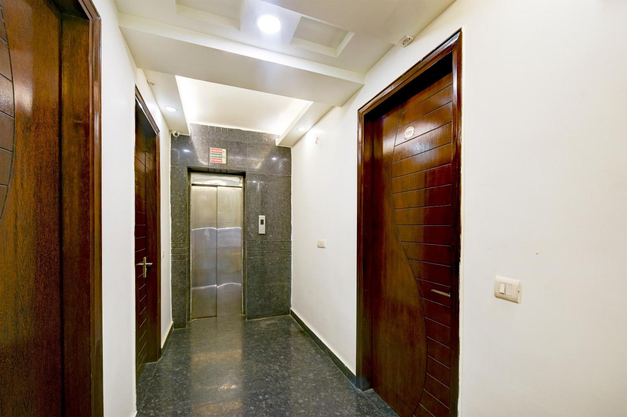Hotel Sohana Palace Near New Delhi Railway Station And Connaught Place Esterno foto